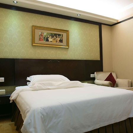 Vienna Hotel Shenzhen Fuhua Road Extérieur photo
